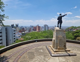 Vue sur Cerró de las Tres Cruzes