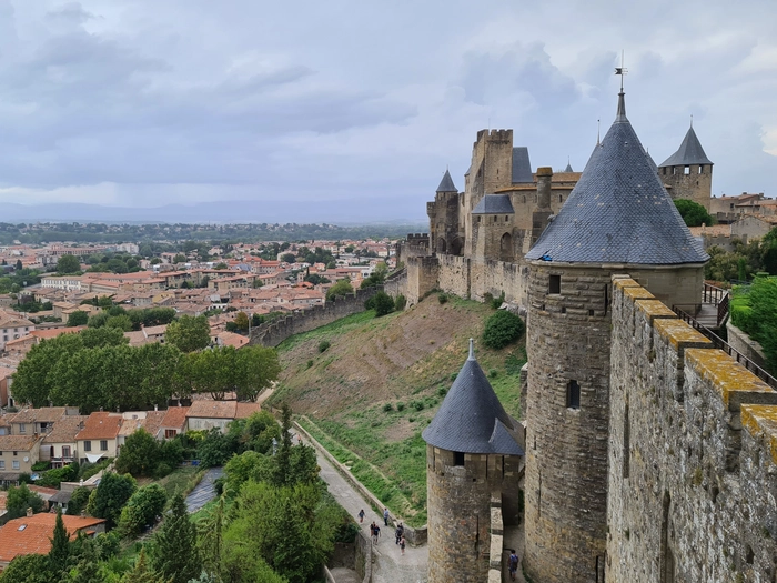 Vue sur la ville et la cité de Carcassonne