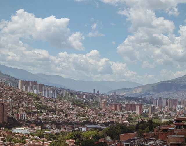 Amanecer en Medellín